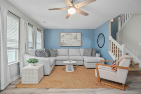 Chucktown Charm- 8 mins to Credit One
